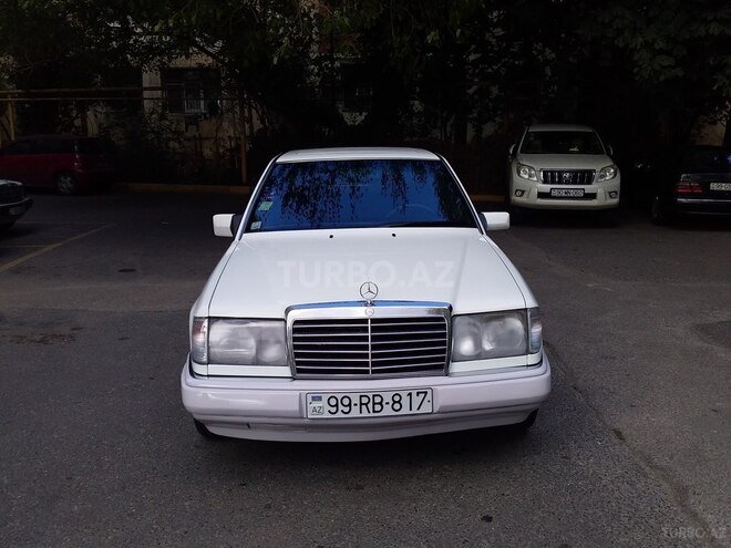 Mercedes E 220 1991, 631,647 km - 2.0 l - Bakı