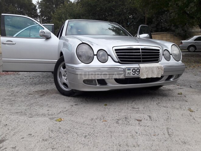 Mercedes E 270 2001, 336,950 km - 2.7 l - Bakı
