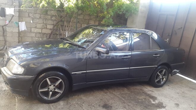 Mercedes C 200 1995, 397,000 km - 2.0 l - Bakı