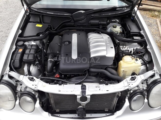 Mercedes E 270 2001, 336,950 km - 2.7 l - Bakı