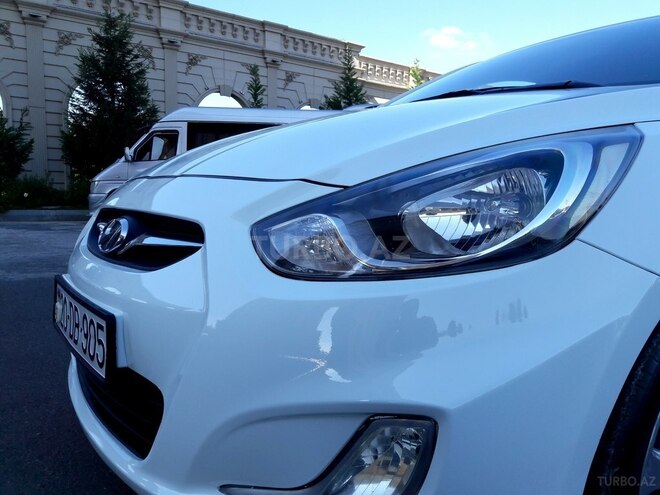 Hyundai Accent 2012, 117,000 km - 1.6 л - Gəncə