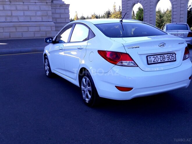 Hyundai Accent 2012, 117,000 km - 1.6 л - Gəncə