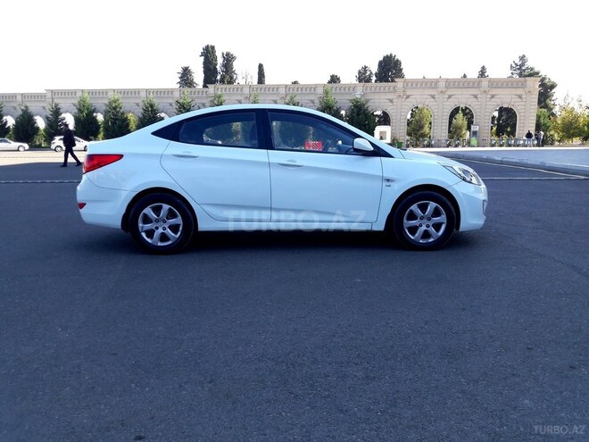 Hyundai Accent 2012, 117,000 km - 1.6 л - Gəncə