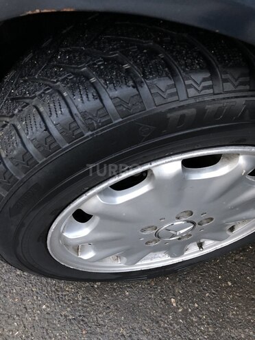 Mercedes E 230 1997, 318,200 km - 2.3 l - Bakı