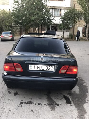 Mercedes E 230 1997, 318,200 km - 2.3 l - Bakı