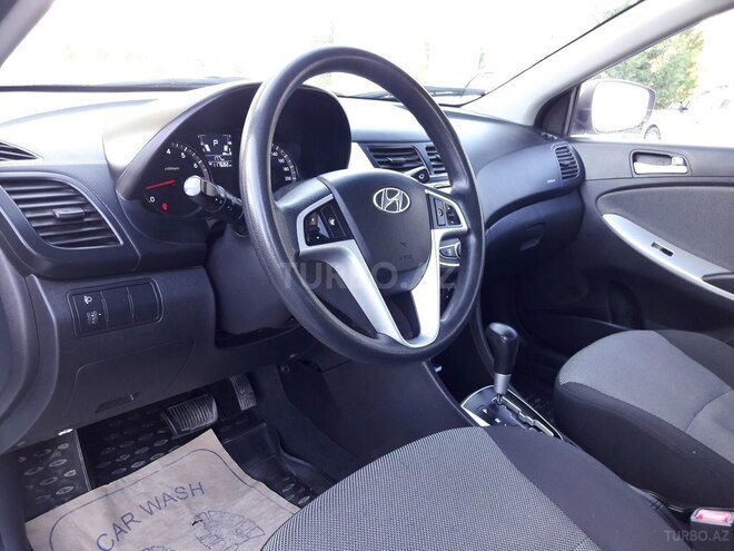 Hyundai Accent 2012, 117,000 km - 1.6 л - Gəncə