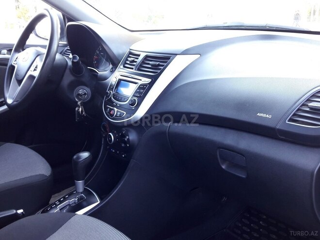 Hyundai Accent 2012, 117,000 km - 1.6 л - Gəncə