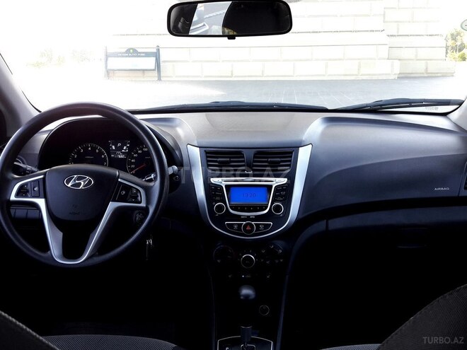 Hyundai Accent 2012, 117,000 km - 1.6 л - Gəncə