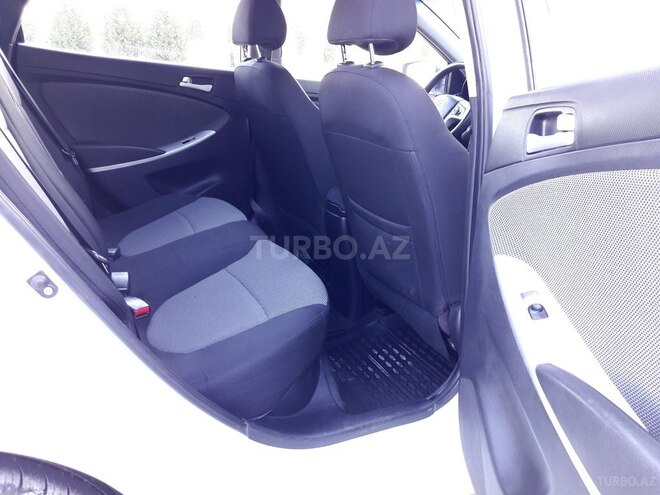 Hyundai Accent 2012, 117,000 km - 1.6 л - Gəncə