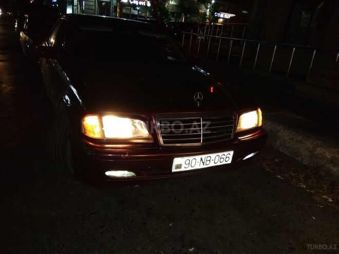 Mercedes C 200 1998, 316,000 km - 2.0 л - Bakı