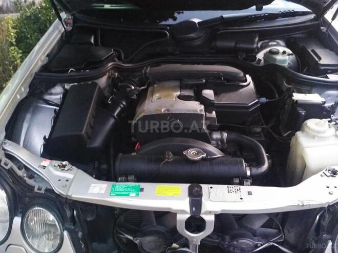 Mercedes E 230 1996, 3,700,000 km - 2.3 l - Zaqatala