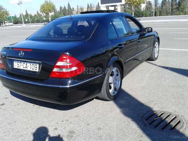 Mercedes E 240 2003, 249,000 km - 2.6 l - Gəncə