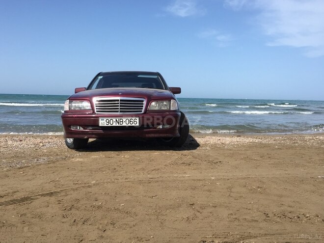Mercedes C 200 1998, 316,000 km - 2.0 л - Bakı