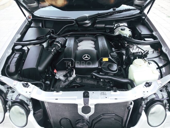 Mercedes E 240 1999, 219,000 km - 2.4 л - Bakı