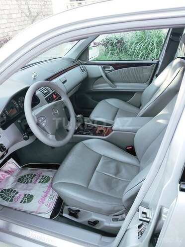 Mercedes E 240 1999, 219,000 km - 2.4 л - Bakı