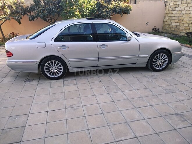 Mercedes E 240 1999, 219,000 km - 2.4 л - Bakı