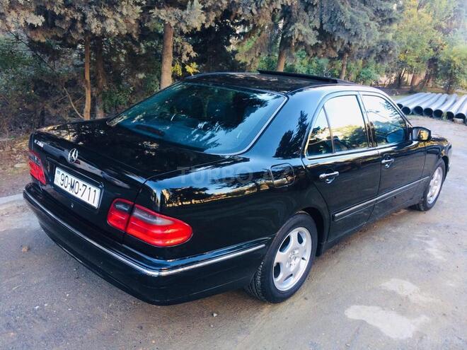 Mercedes E 280 2000, 187,000 km - 2.8 l - Bakı