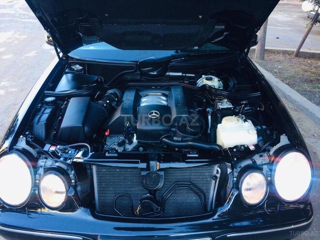 Mercedes E 280 2000, 187,000 km - 2.8 l - Bakı