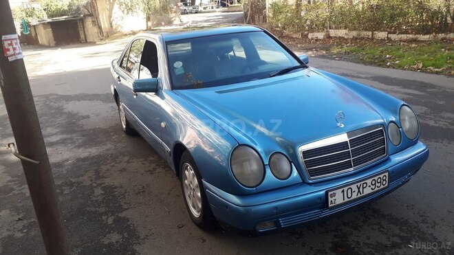 Mercedes E 200 1998, 285,300 km - 2.0 l - Bakı
