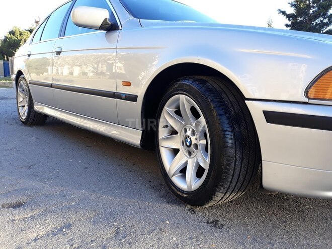 BMW 525 2001, 240,100 km - 2.5 l - Bakı