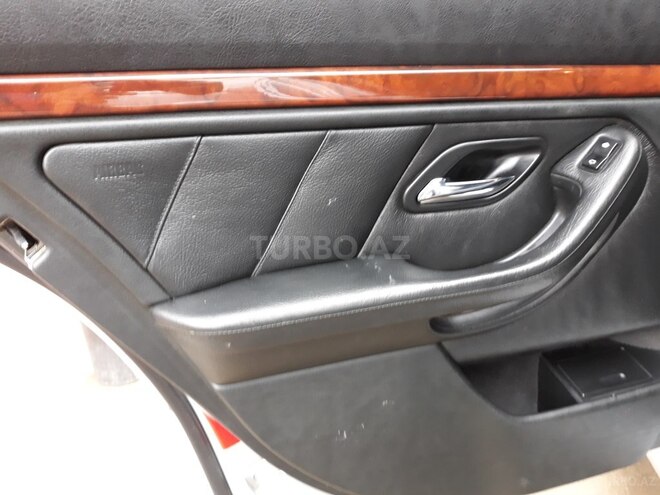 BMW 525 2001, 240,100 km - 2.5 l - Bakı