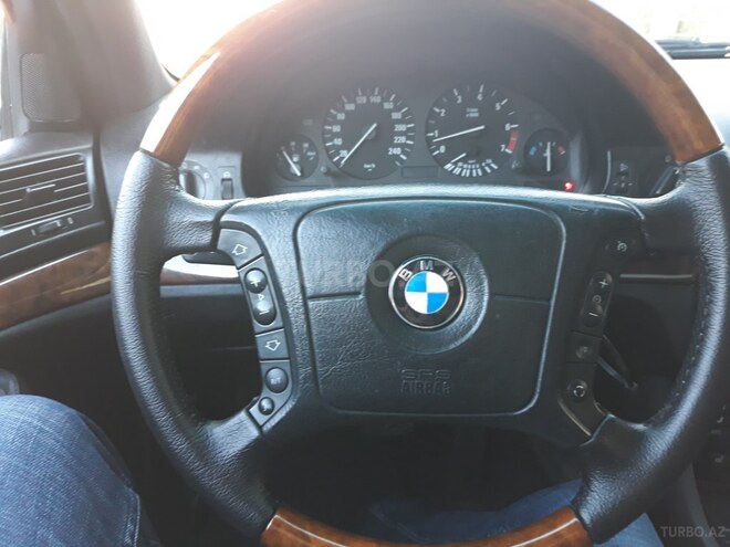 BMW 525 2001, 240,100 km - 2.5 l - Bakı