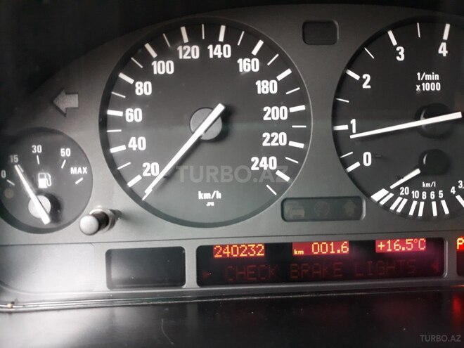 BMW 525 2001, 240,100 km - 2.5 l - Bakı