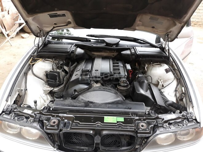 BMW 525 2001, 240,100 km - 2.5 l - Bakı