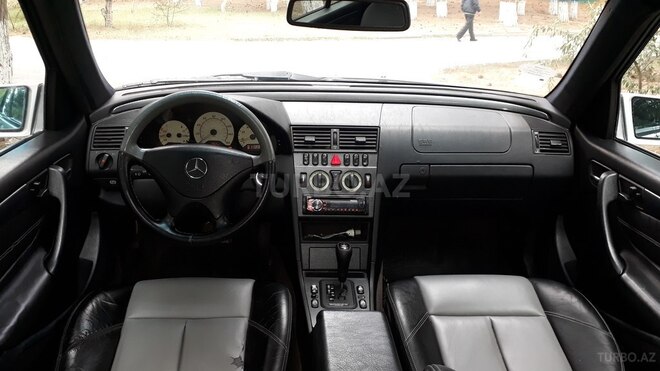 Mercedes C 230 2000, 152,365 km - 2.3 l - Sumqayıt