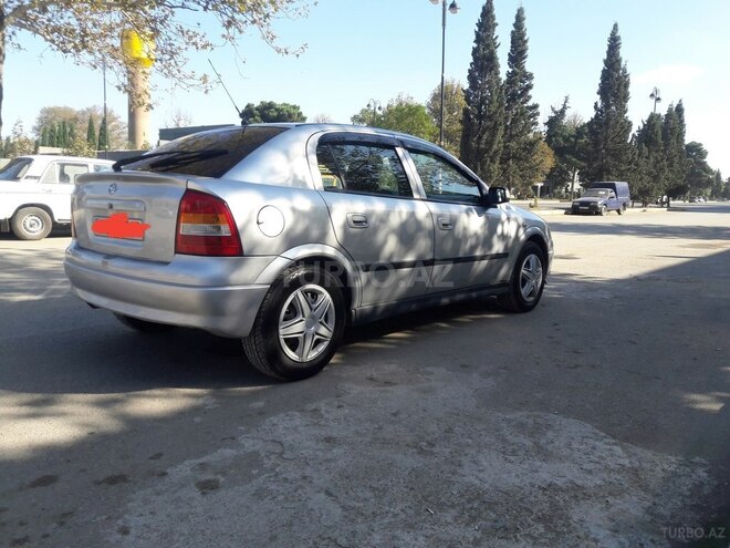 Opel Astra 2000, 1,973,241 km - 1.6 l - Gəncə