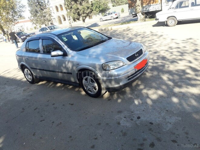Opel Astra 2000, 1,973,241 km - 1.6 l - Gəncə