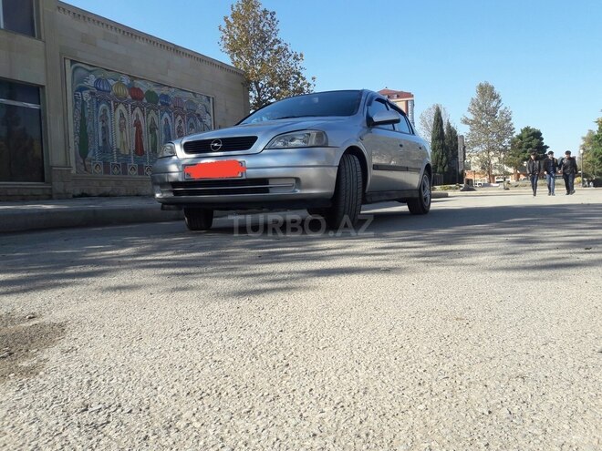 Opel Astra 2000, 1,973,241 km - 1.6 l - Gəncə