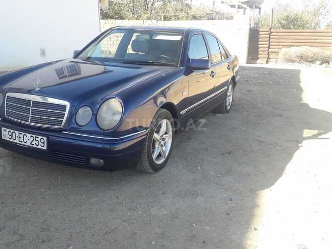 Mercedes E 230 1996, 355,000 km - 2.3 l - Sumqayıt