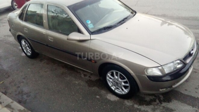 Opel Vectra 1998, 310,000 km - 1.6 l - Bakı