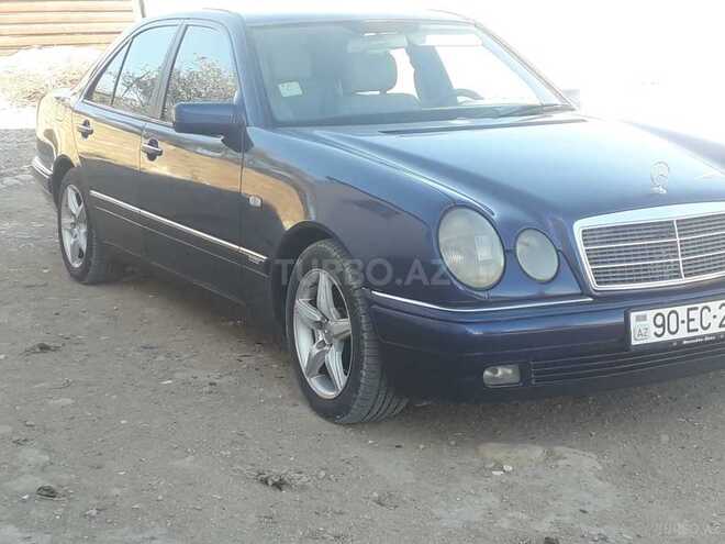 Mercedes E 230 1996, 355,000 km - 2.3 l - Sumqayıt
