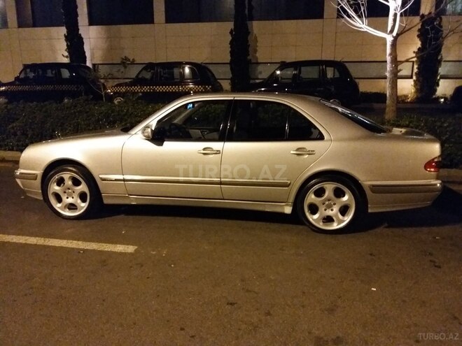 Mercedes E 200 1999, 190,000 km - 0.2 l - Bakı