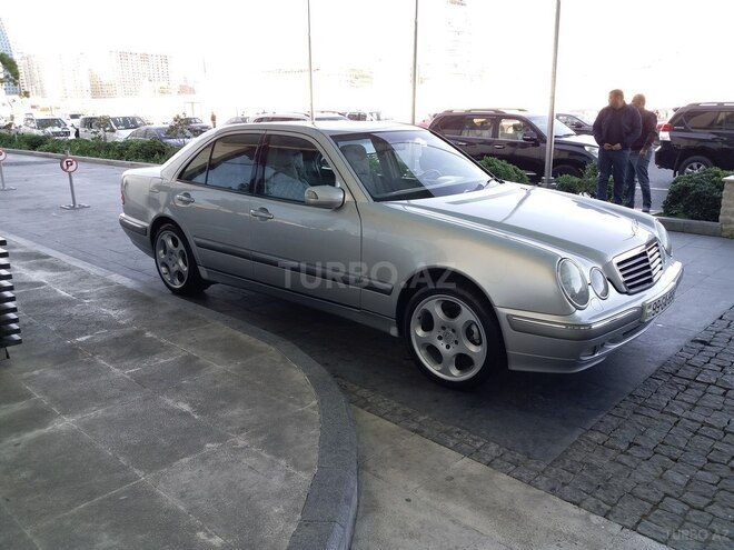 Mercedes E 200 1999, 190,000 km - 0.2 l - Bakı