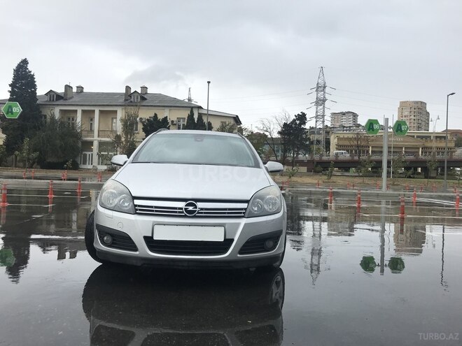 Opel Astra 2006, 210,000 km - 1.9 l - Bakı