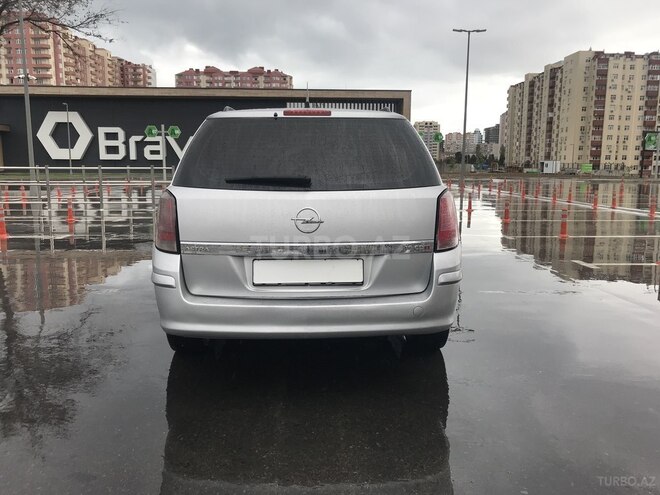 Opel Astra 2006, 210,000 km - 1.9 l - Bakı