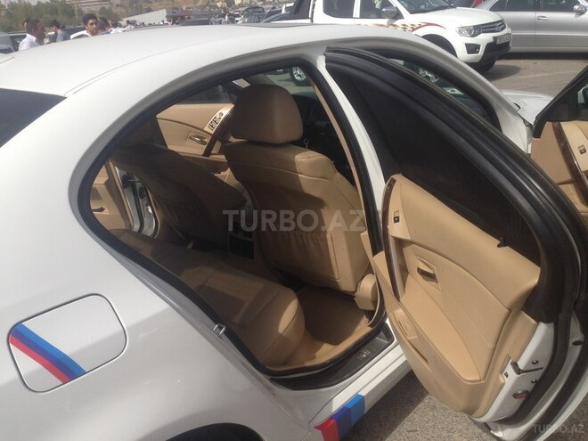 BMW 525 2004, 188,900 km - 2.5 l - Bakı