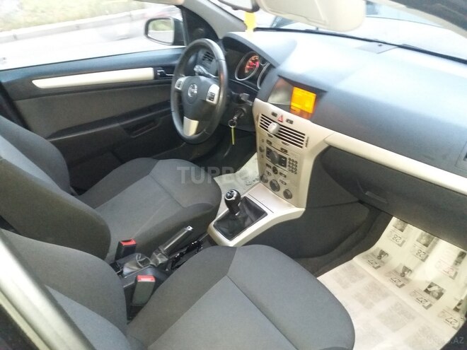 Opel Astra 2007, 170,000 km - 1.4 l - Bakı