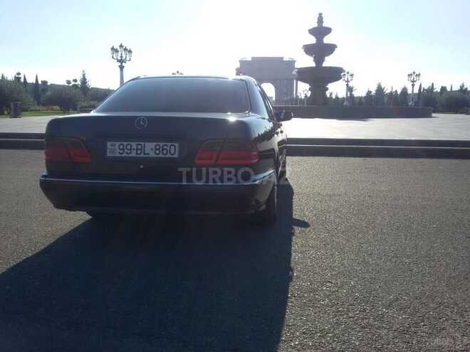 Mercedes E 200 1999, 300,000 km - 2.0 l - Gəncə
