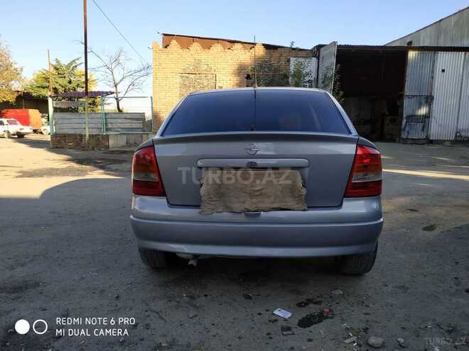 Opel Astra 2000, 200,000 km - 1.8 l - Gəncə
