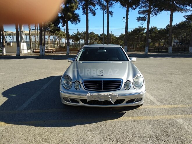 Mercedes E 320 2004, 17,756 km - 3.2 л - Sumqayıt