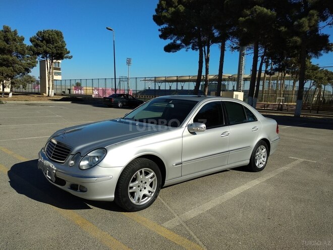 Mercedes E 320 2004, 17,756 km - 3.2 л - Sumqayıt