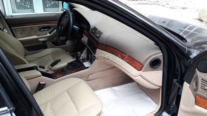 BMW 530 2002, 218,000 km - 3.0 l - Bakı