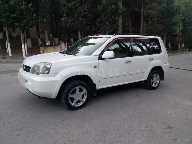 Nissan X-Trail 2000, 283,400 km - 2.0 l - Bakı