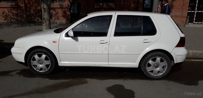 Volkswagen Golf 1998, 240,000 km - 0.1 l - Gəncə