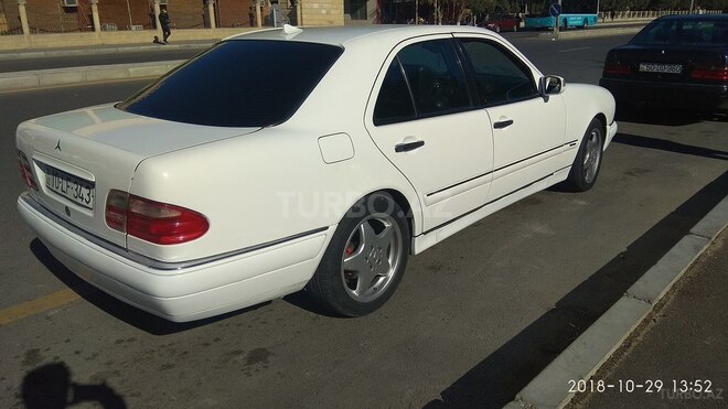 Mercedes E 320 1997, 250,000 km - 3.2 л - Sumqayıt