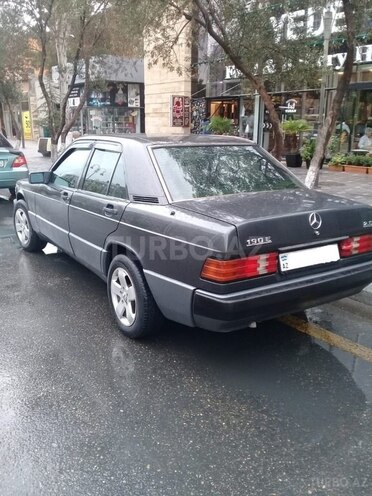 Mercedes 190 1991, 438,887 km - 2.0 л - Sumqayıt